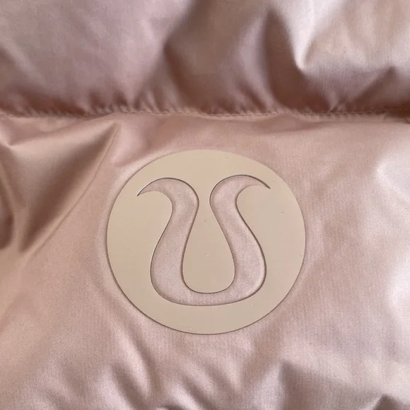 ❤️ Lululemon Wunder Puff Jacket in Pink Clay Size 2 NWT - Picture 3 of 11